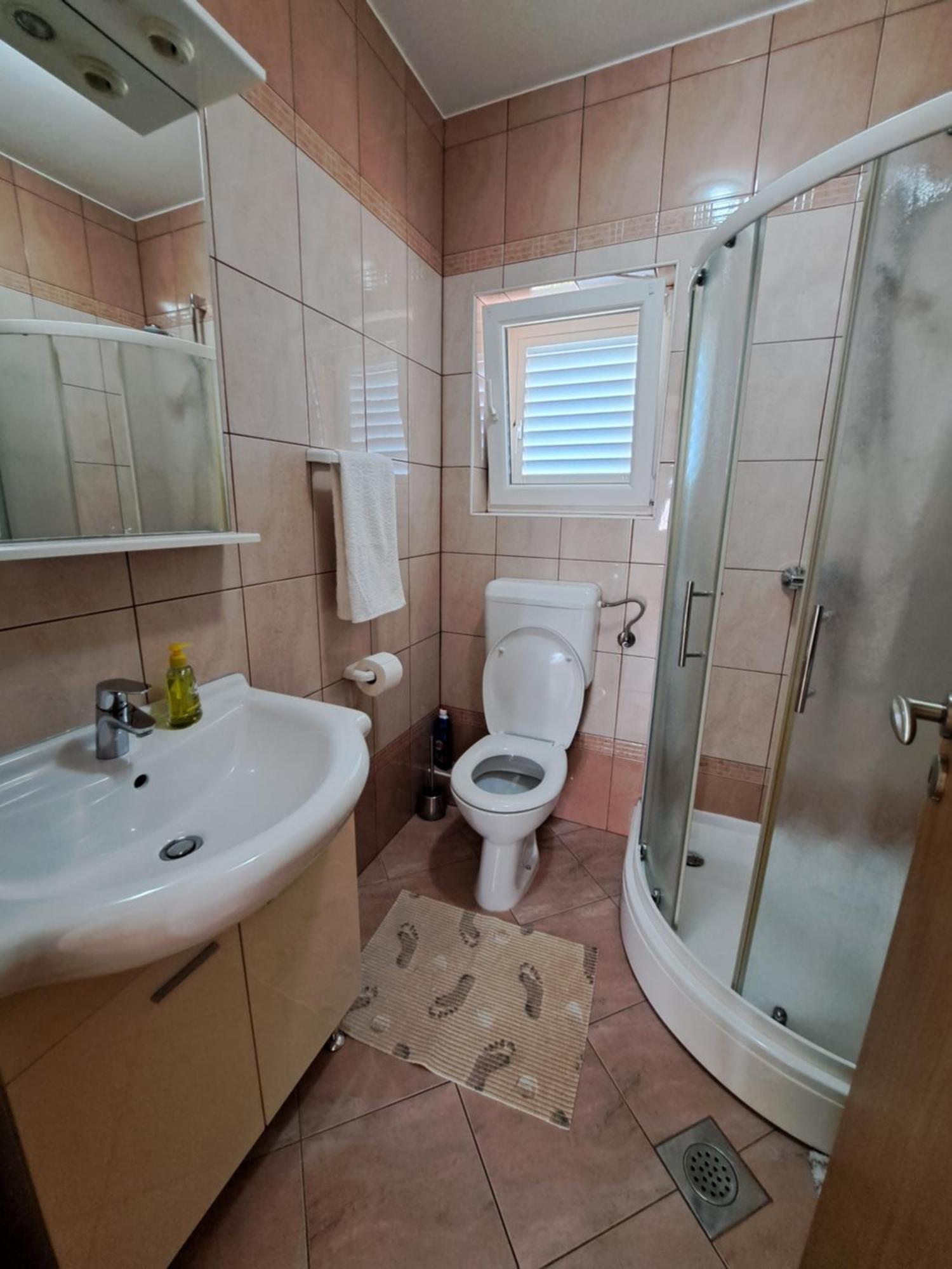 Apartment Petra Raslina エクステリア 写真